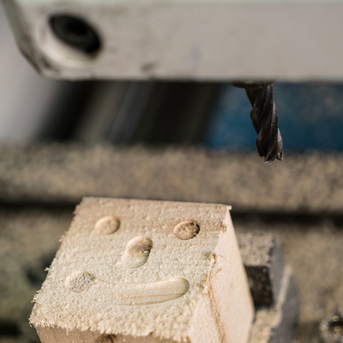 Frezowanie drewna na zamówienie